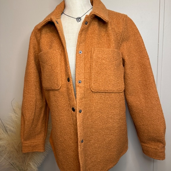 Soft thick rust jacket - Picture 2 of 7